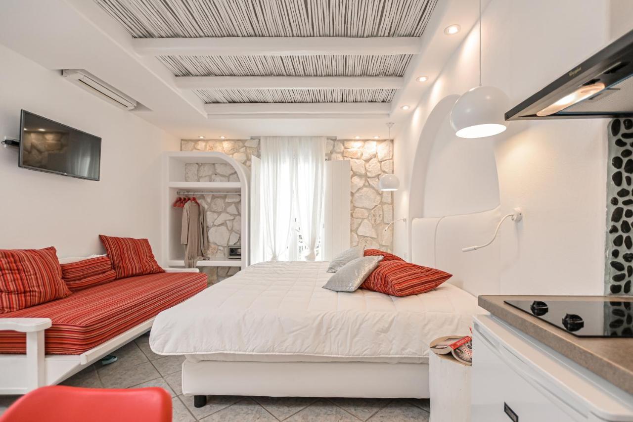 Naxos Evilion Luxury Apartments & Suites Naxos City Buitenkant foto